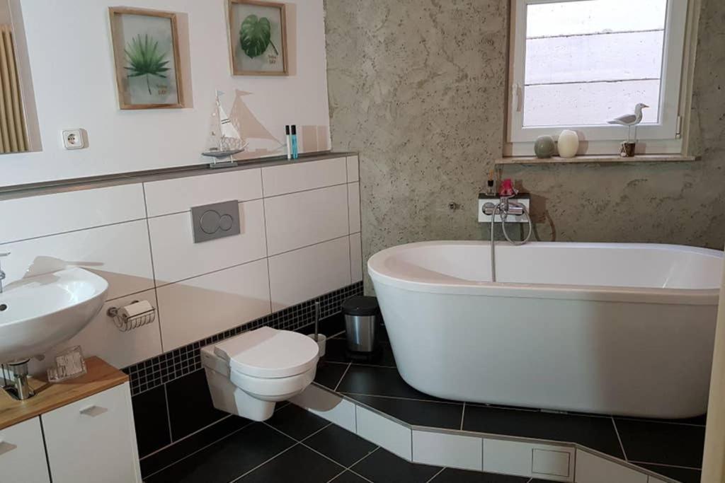 Idyllische Ferienwohnung Zum Wohlfuehlen+Entspannen Lichtenstein  المظهر الخارجي الصورة